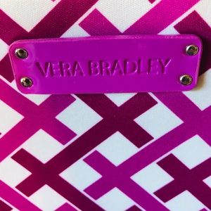 Vera Bradley IPad: Tablet Neoprene Zipper Sleeve